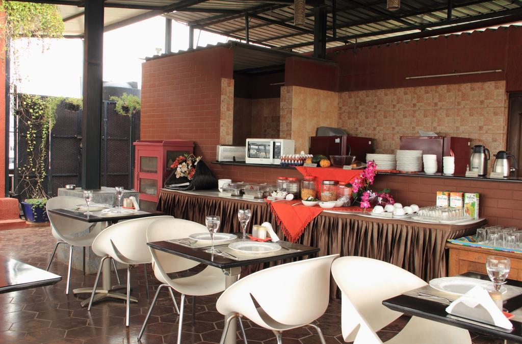 Orchid Suites - A Boutique Hotel Bangalore Off Residency Road Buitenkant foto