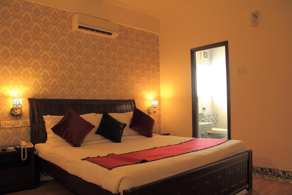Orchid Suites - A Boutique Hotel Bangalore Off Residency Road Buitenkant foto