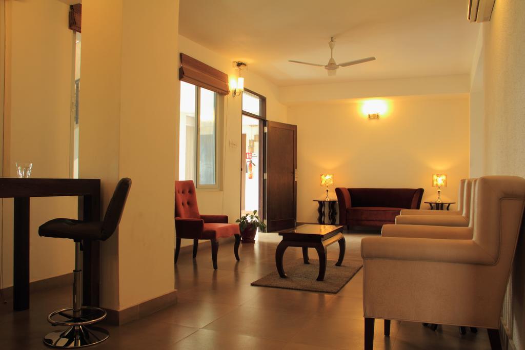 Orchid Suites - A Boutique Hotel Bangalore Off Residency Road Buitenkant foto
